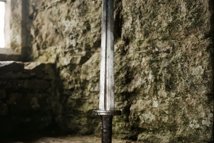 The Honshu Historic Forge Ballinderry Viking Sword, featuring a broad blade with a fuller and a lobed pommel.
